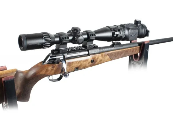 Тепловизионная насадка LZIRTEK Vesna 650L (с дальномером)